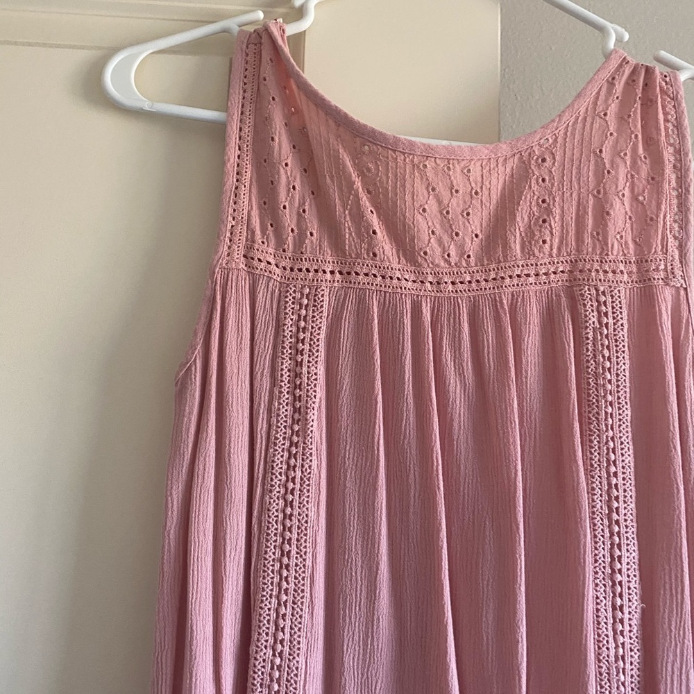 Dress - Picture 2 of 4